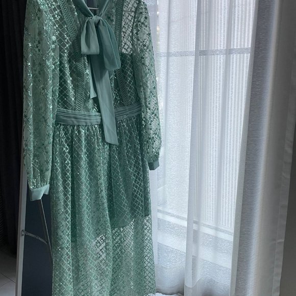 Self Portrait Grid Sequin Dress US4 - Picture 2 of 6